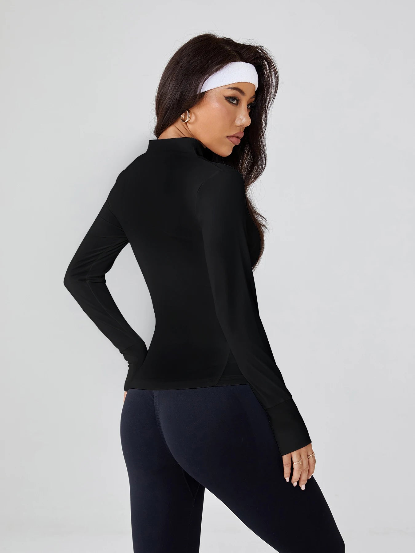 Slim-Fitting Yoga Crop Top